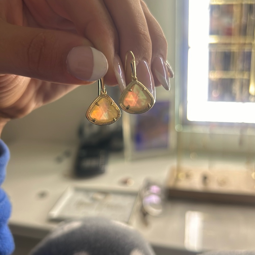kendra scott earrings